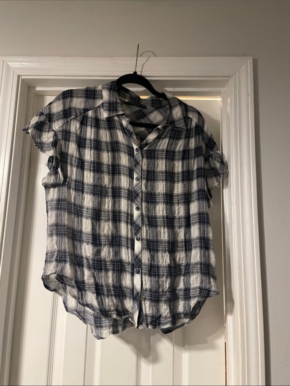 EUC Maven West blue and white plaid shirt